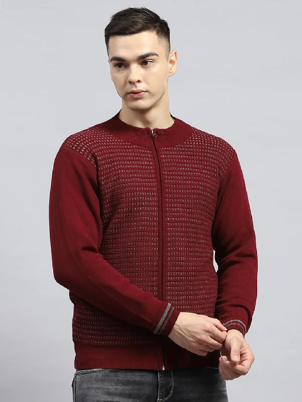 Button-up Shirts Men Maroon Self Design High Neck Full Sleeve Pullover