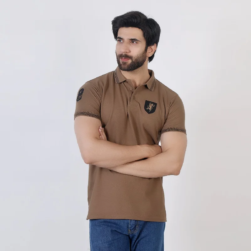 Casual Sweatshirts Men's Half Sleeves Polo T-Shirt - Brown